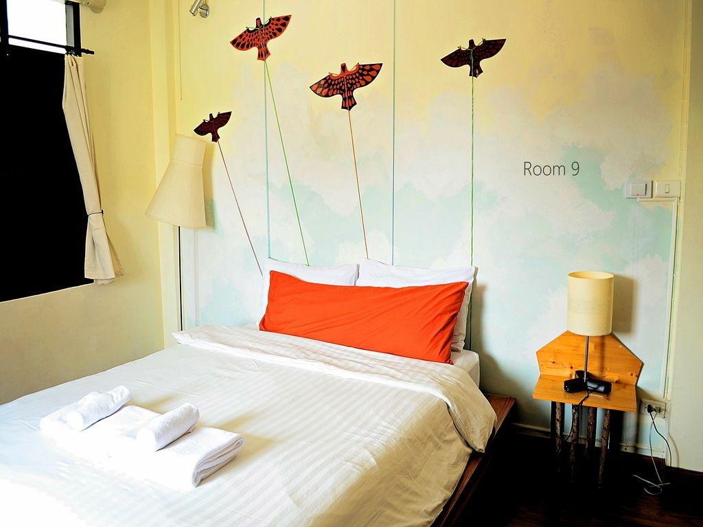 Early Bird Bed & Breakfast (Adults Only) Chiang Mai Exteriör bild