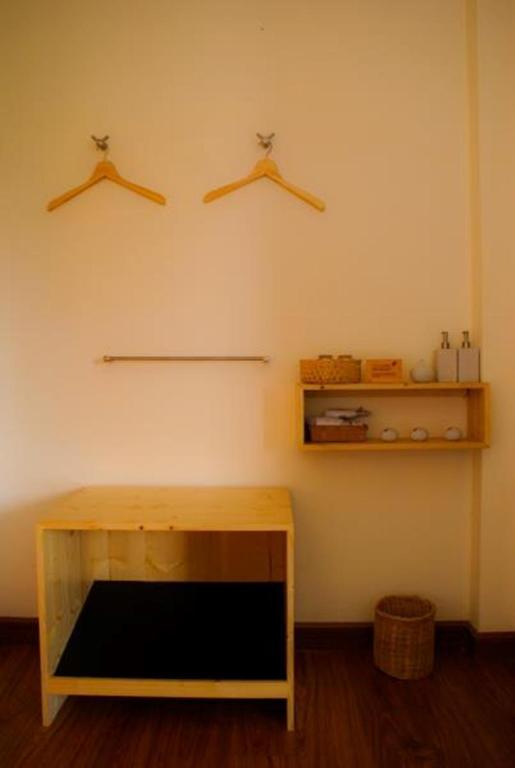 Early Bird Bed & Breakfast (Adults Only) Chiang Mai Exteriör bild